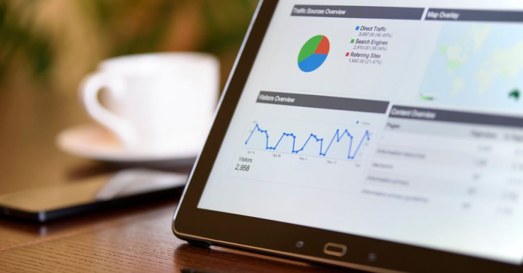 מערכת CRM לעסק קטן בישראל: איך בוחרים וכמה זה עולה